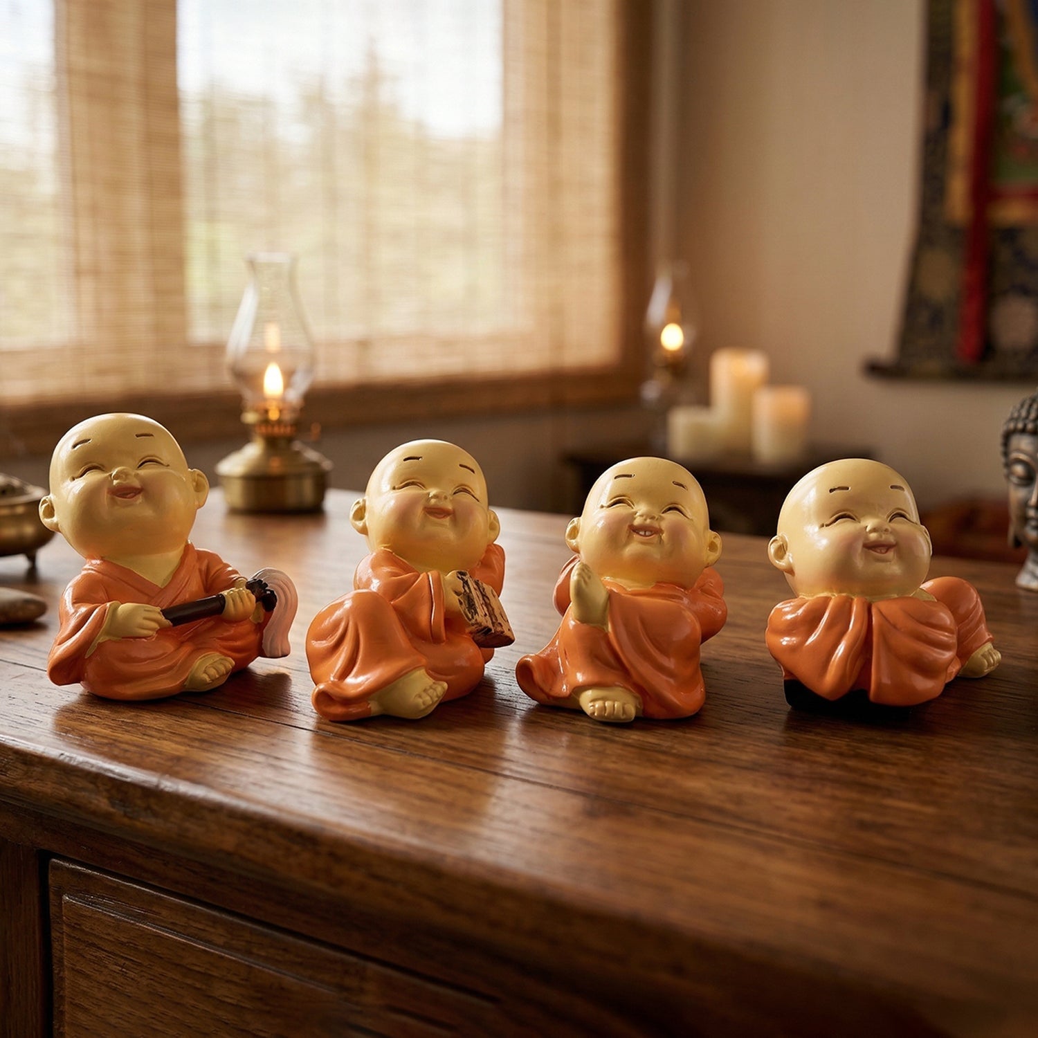 Figurines Set